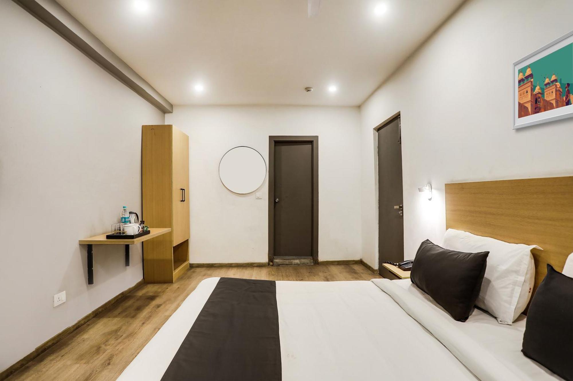 Townhouse Rajdhani Residency Sururnagar Dış mekan fotoğraf